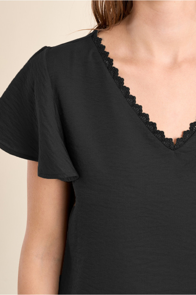 T-shirt décontracté, col brodé
