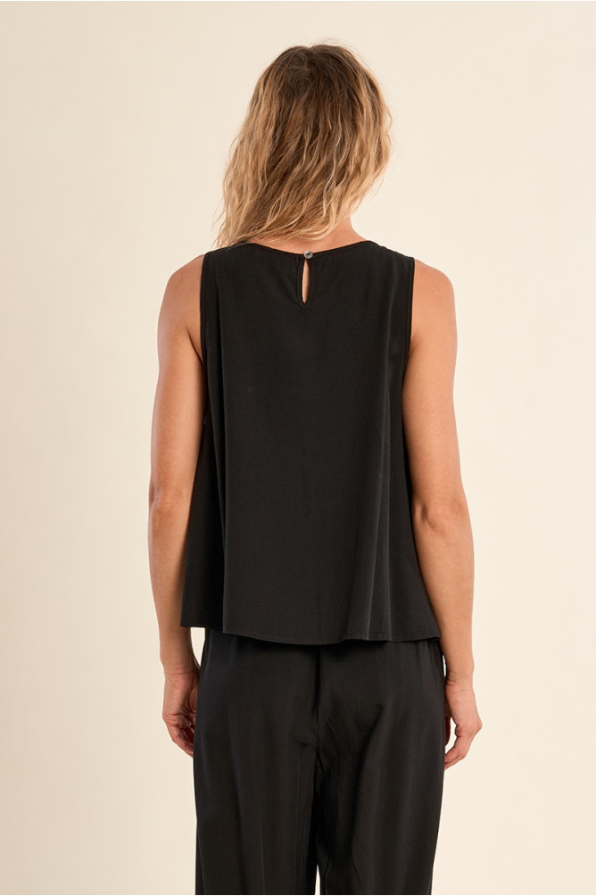 Crew neck tank top