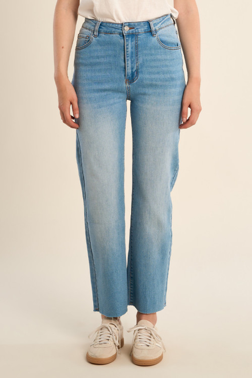 Pantalón de mujer vaquero, ¨Mom¨ fit.