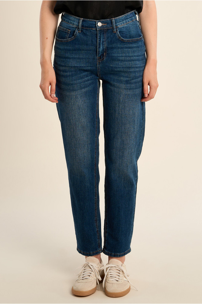 Pantalón vaquero estilo ¨mom¨