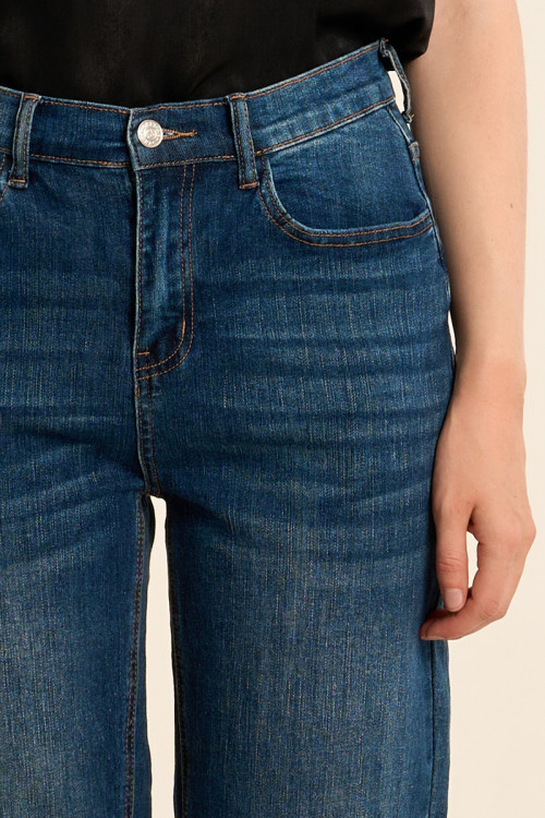 Pantalón vaquero estilo ¨mom¨