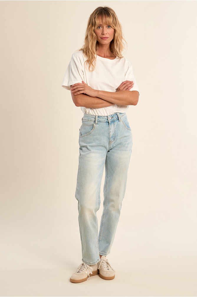 Straight jeans