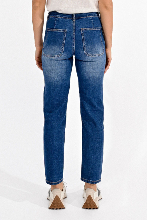 Pantalón vaquero estilo ¨mom¨