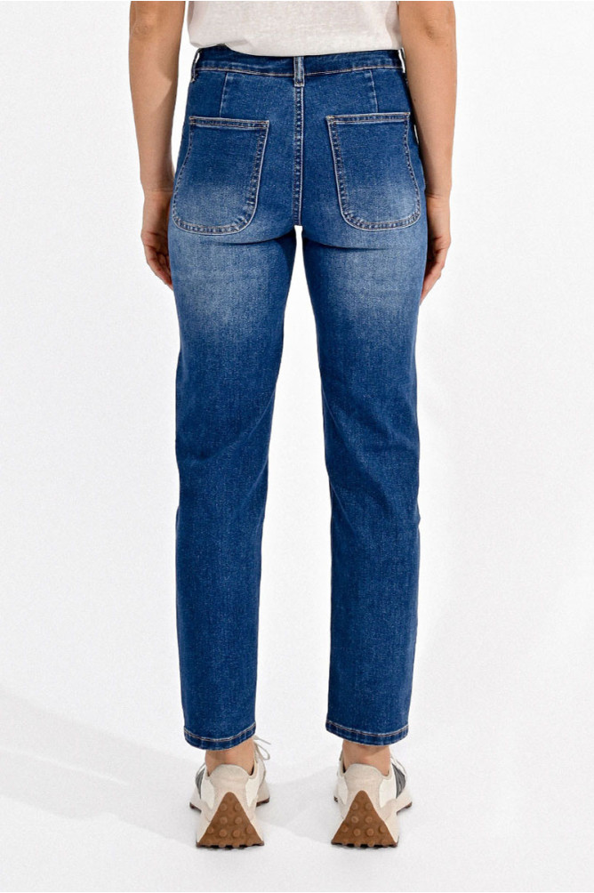 Pantalón vaquero estilo ¨mom¨