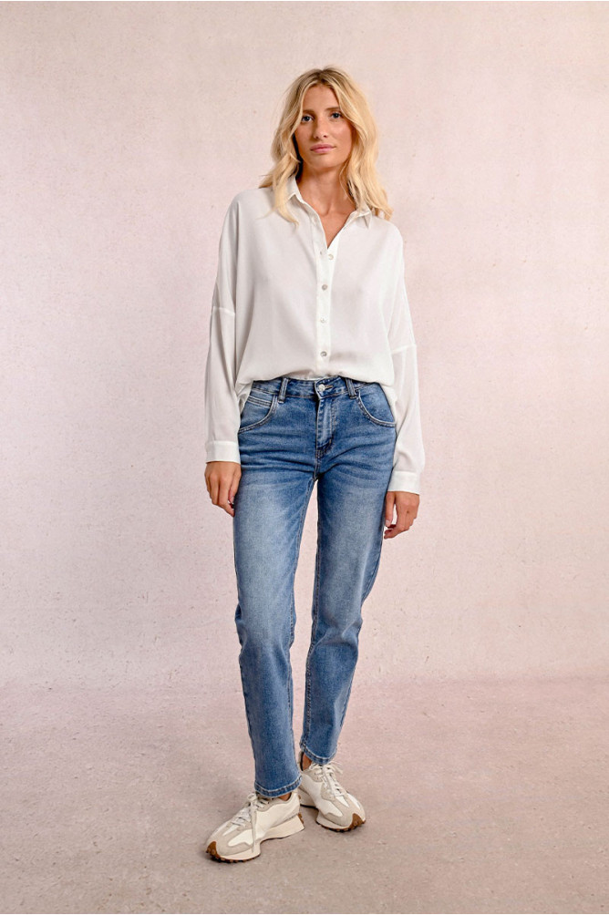 Straight jeans
