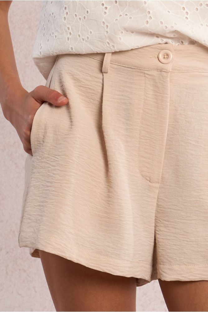 Short à pinces