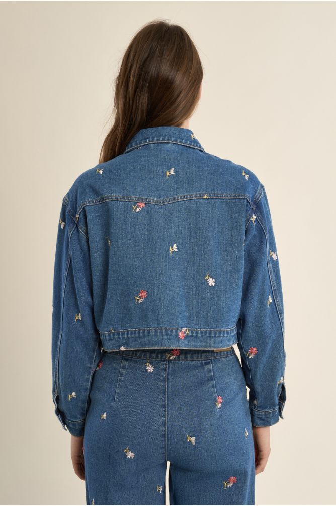 Veste courte en denim brodé