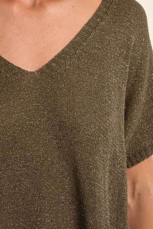 Iridescent knit sleeveless sweater