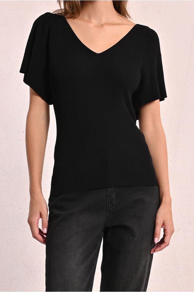 Backless knit top
