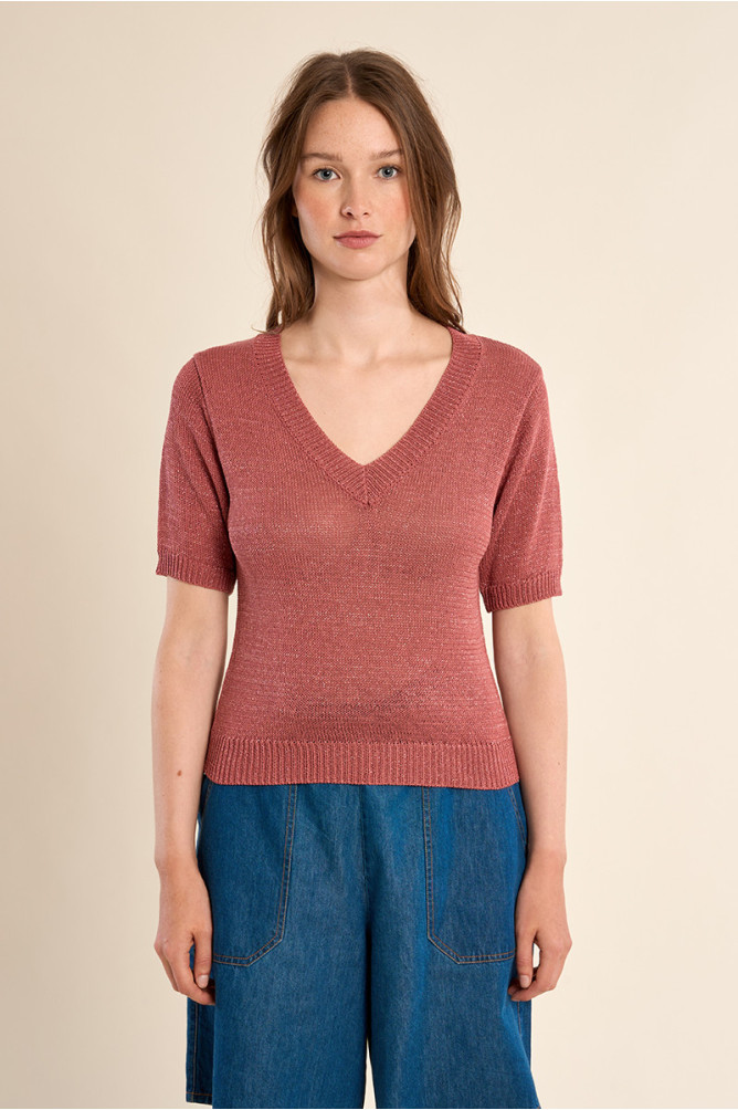 Short-sleeved knitted sweater