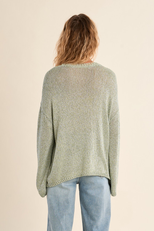Knitted sweater, round neck