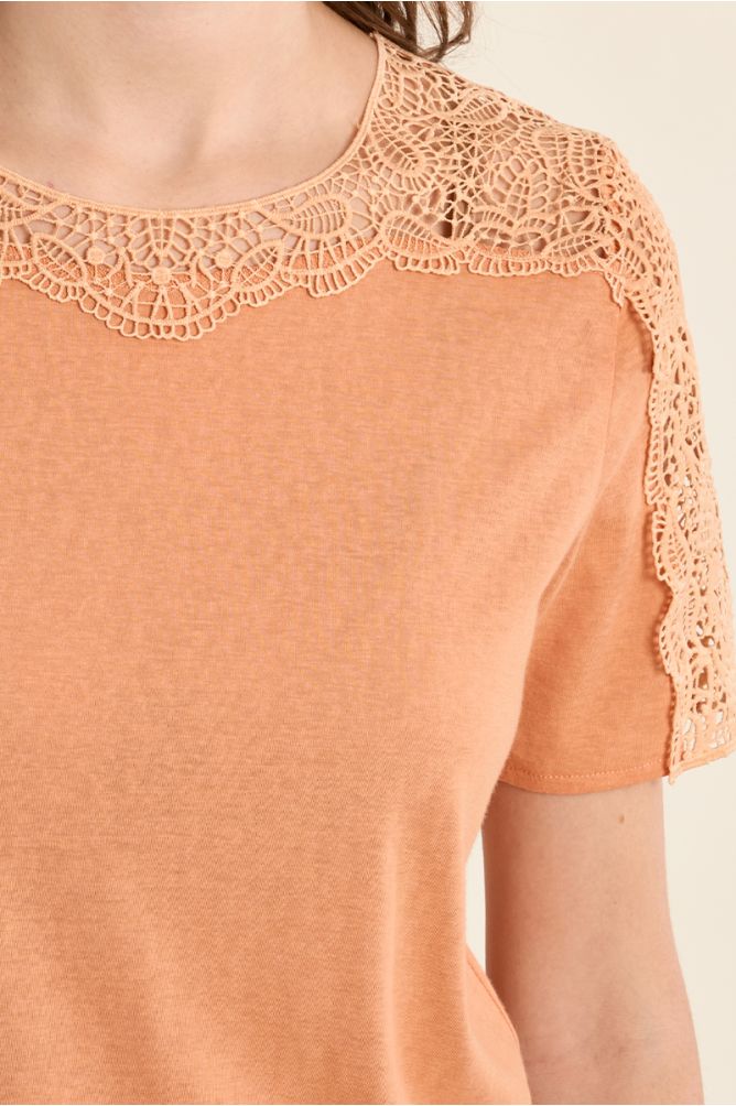 T-shirt ajouré