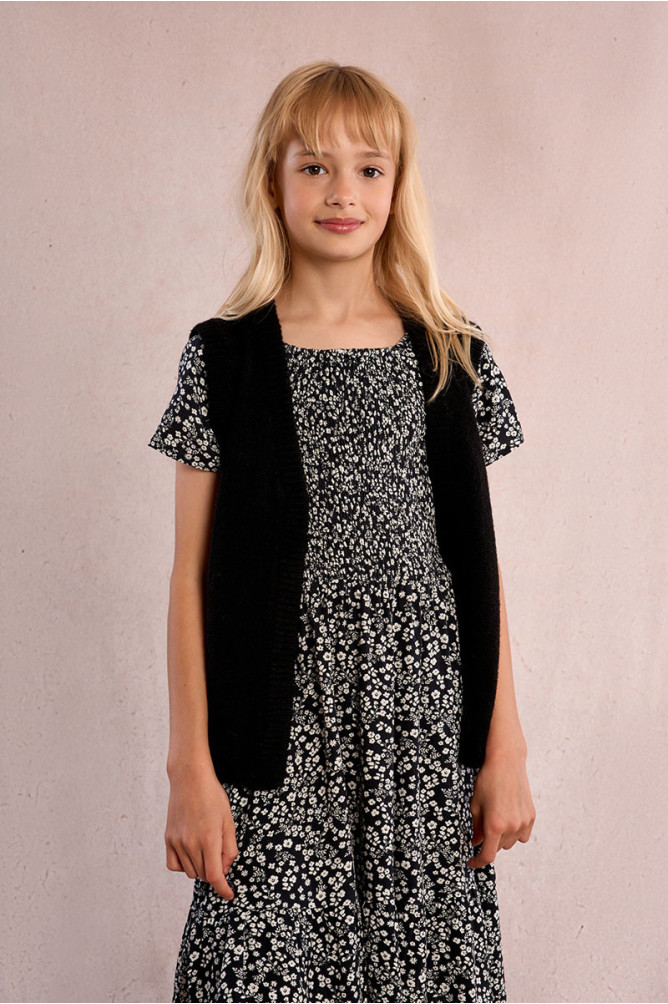 Open vest