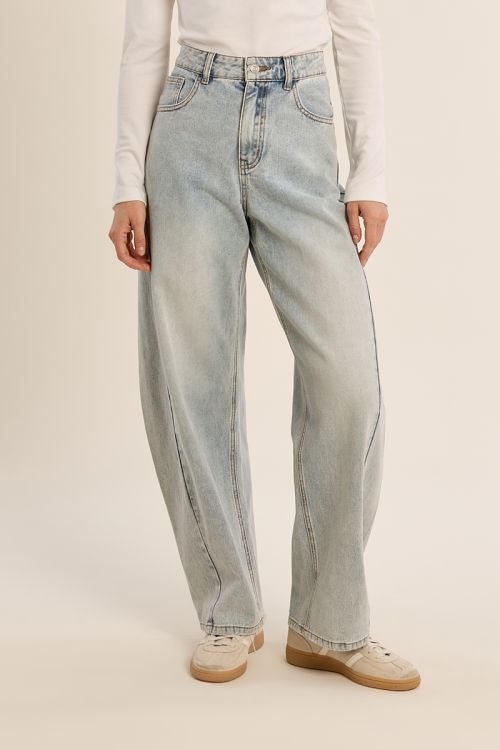 Pantalon en denim pour femme, coupe ample "Balloon"