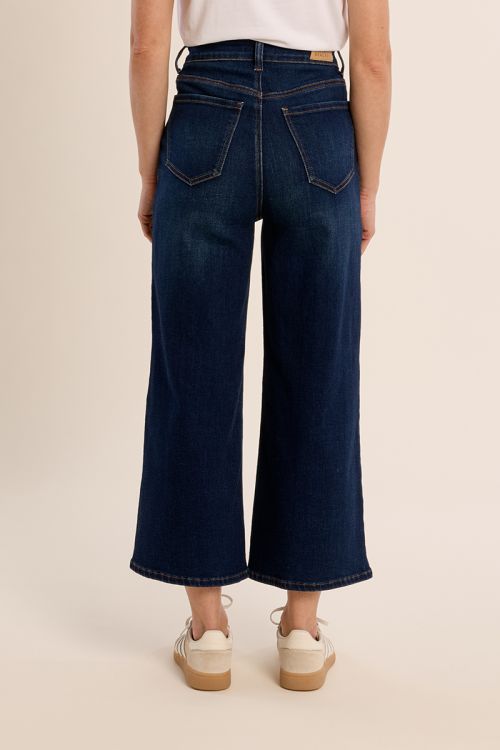 Pantalón de mujer vaquero, acampanado.