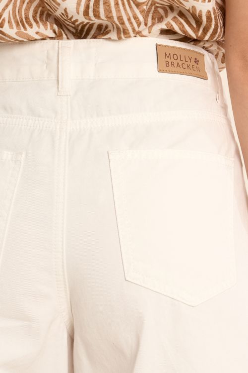 Jean taille haute et large