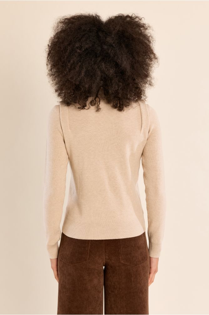 Pull fin col montant