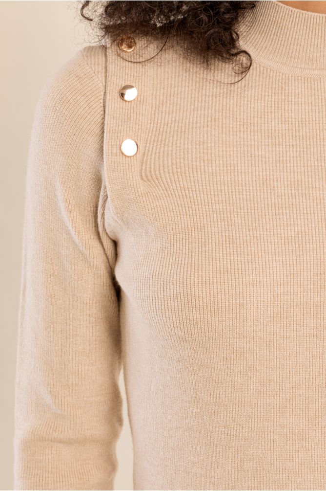 Thin sweater with high collar