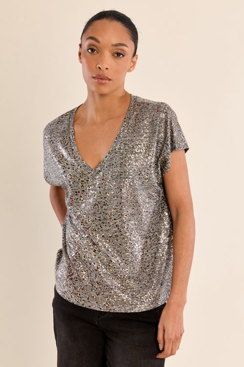 Iridescent V-neck T-shirt
