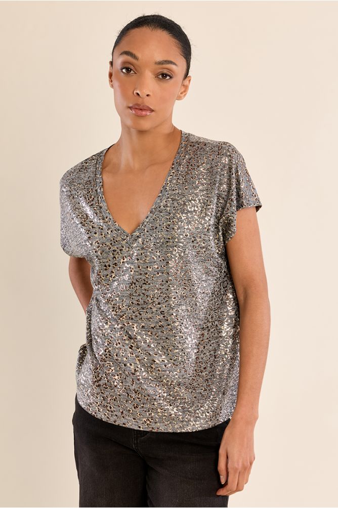 Iridescent V-neck T-shirt