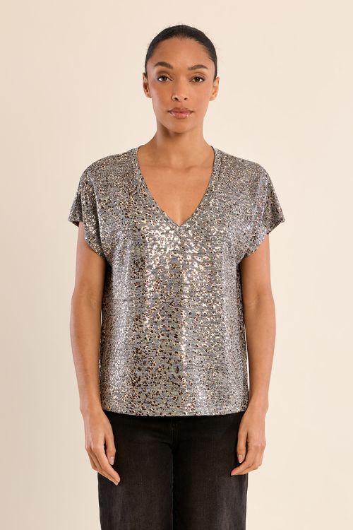 Iridescent V-neck T-shirt