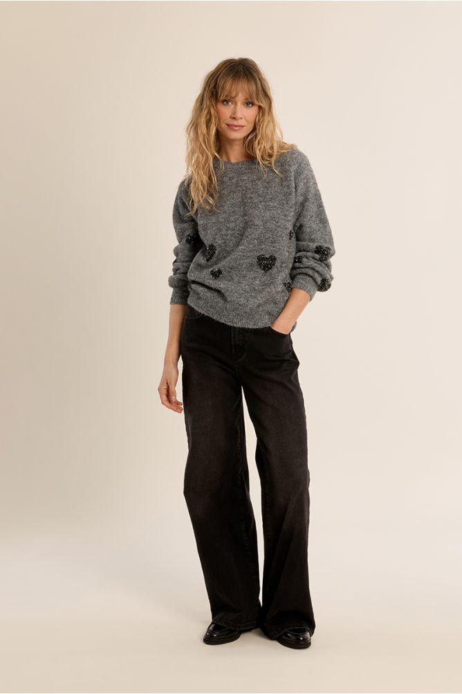 Balloon sleeve sweater, heart pattern
