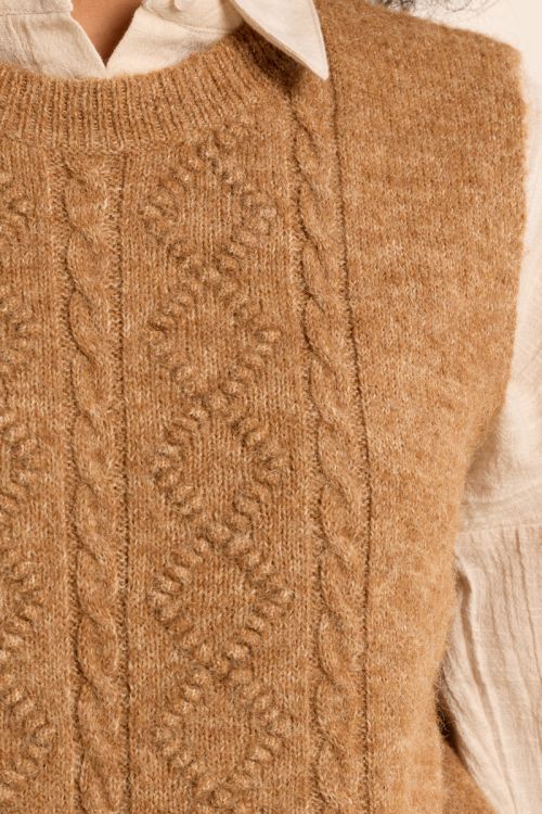 Jersey de manga sisa en punto bordado