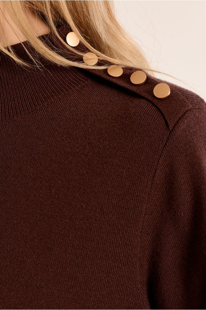 Fitted knit dress