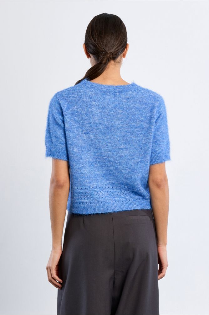 Short-sleeved knitted sweater, plain