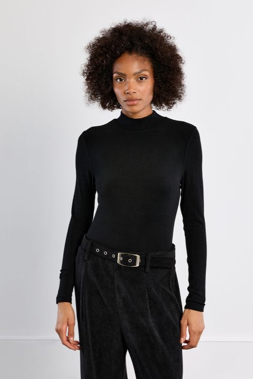 Sous-pull col montant
