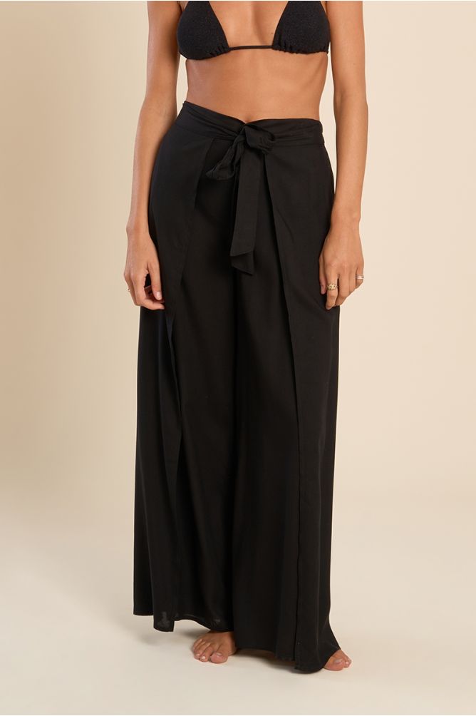 Pantalón de mujer largo, con lazada.