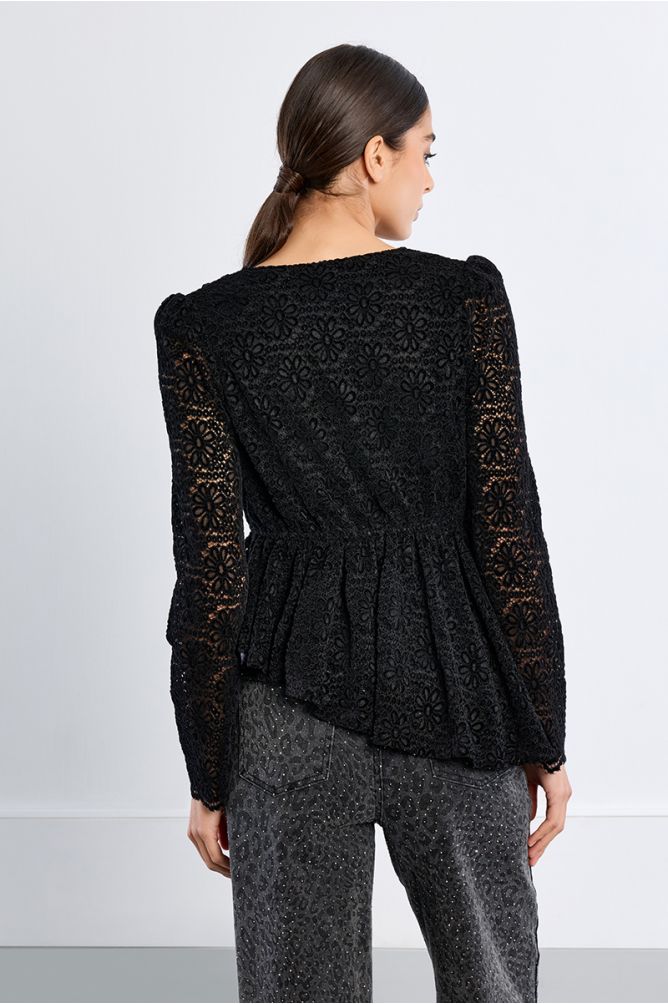 Asymmetrical velvet top, embroidered