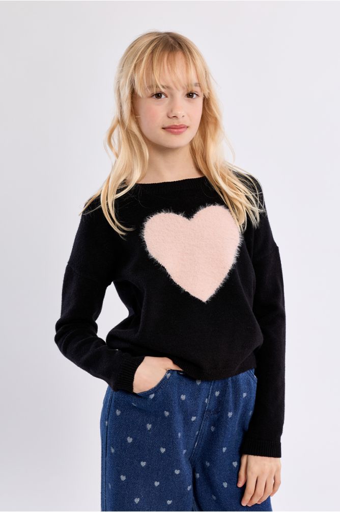 Pull en maille, motif cœur