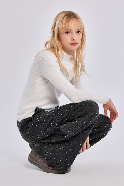 Pull en maille, détail strass
