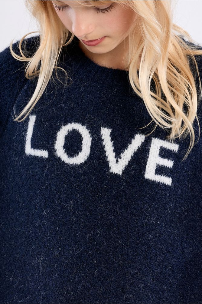 "Knitted sweater ""Love"""