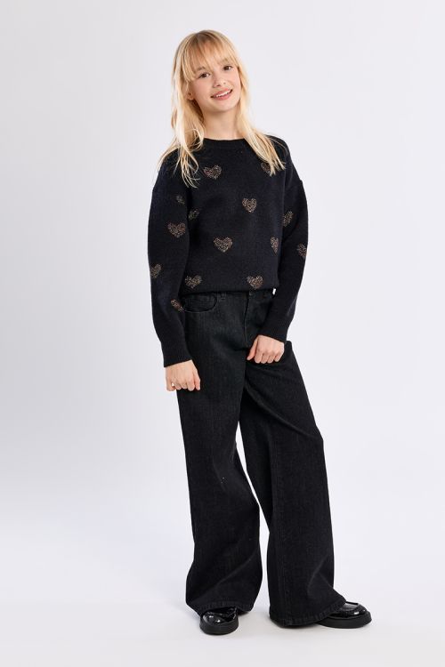 Knitted sweater, heart print