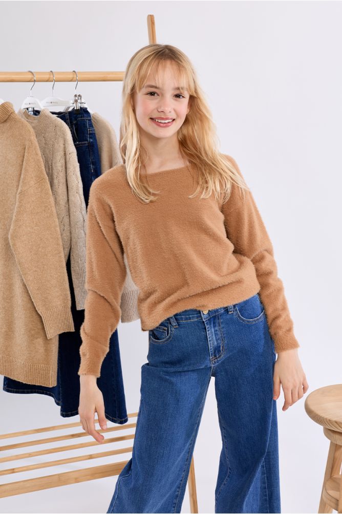 Pull duveteux col rond