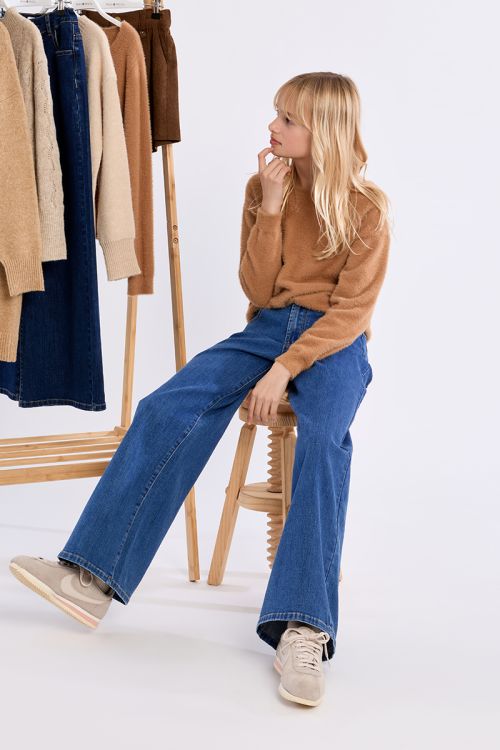 Pull duveteux col rond