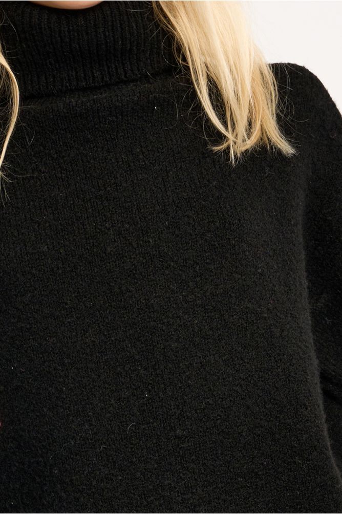 Jersey de manga larga y cuello alto