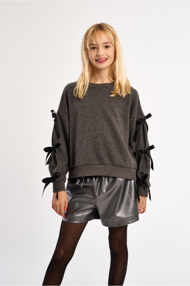 Sweat à nœuds fantaisie