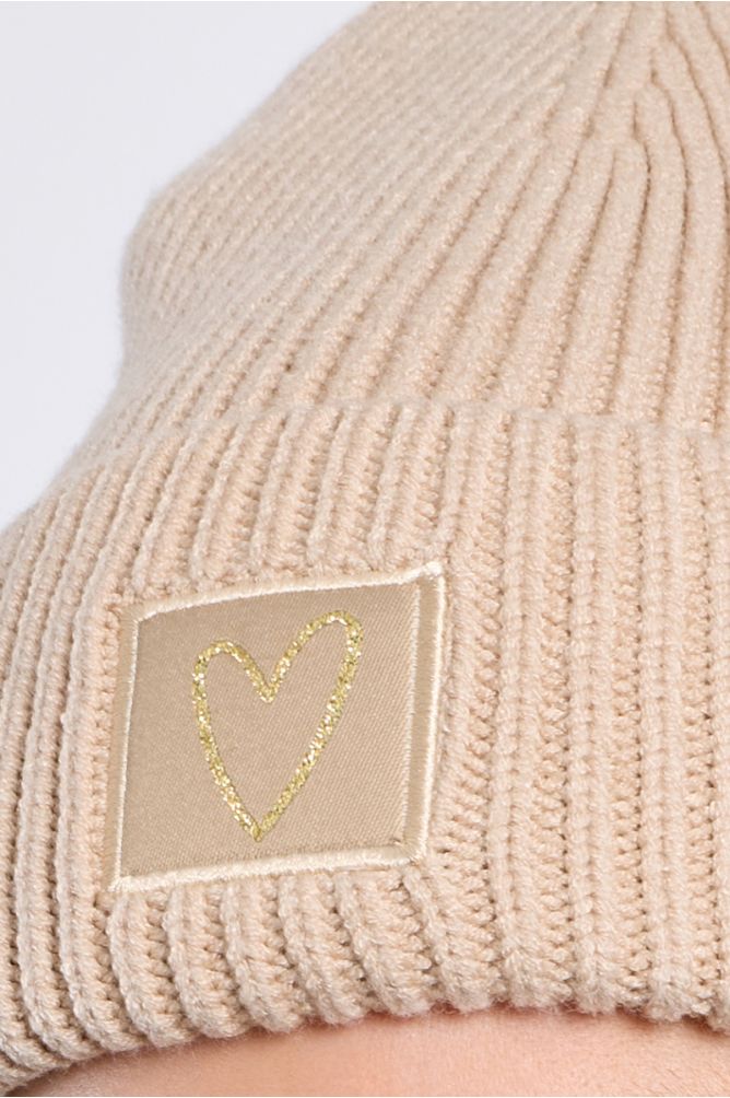 Bonnet en maille, patch Cœur