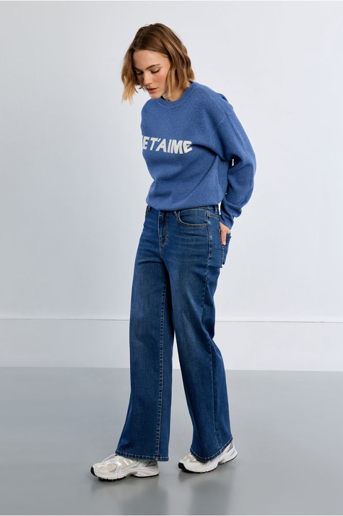 "Knitted sweater, ""I love you"" inscription"