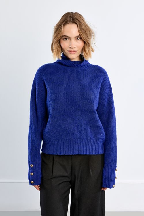 Knitted sweater, turtleneck