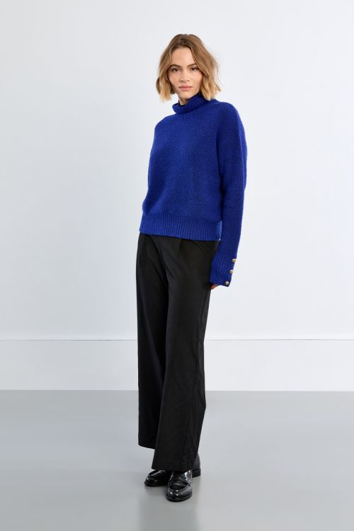 Knitted sweater, turtleneck