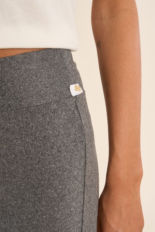 Leggins de mujer acampanados, tiro alto.