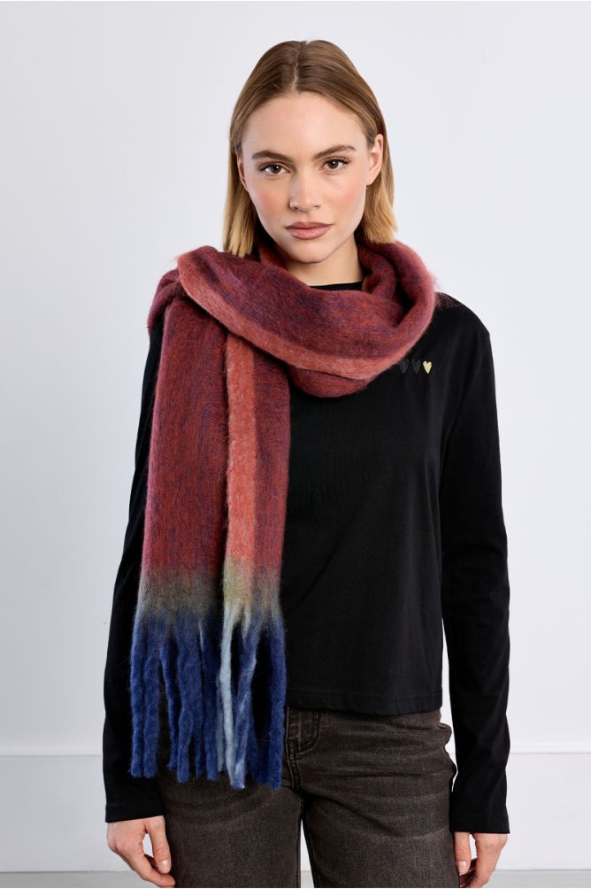Long fringed scarf