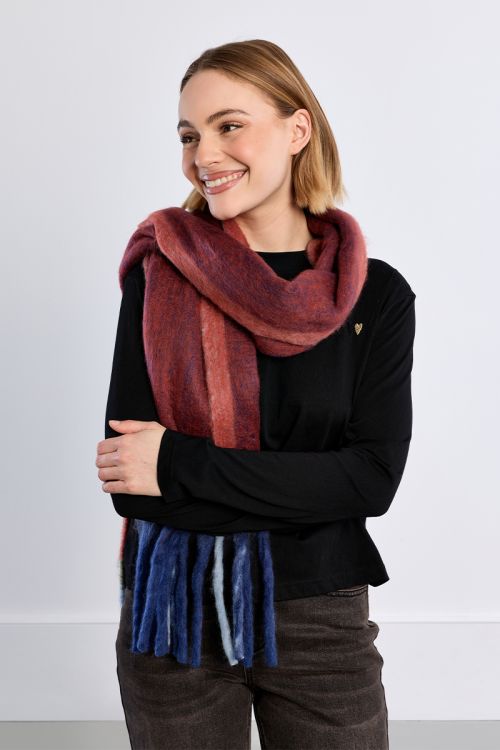 Long fringed scarf