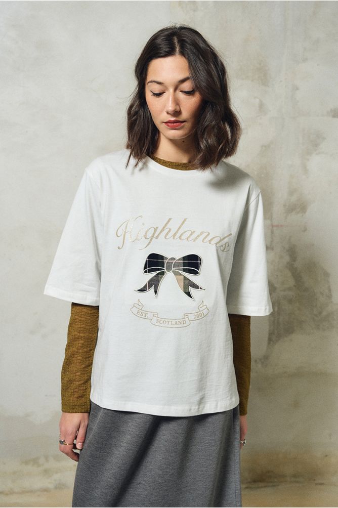 Oversized cotton T-shirt, embroidered