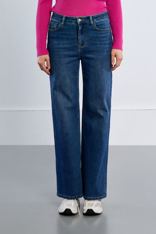 Pantalón vaquero perneras rectas