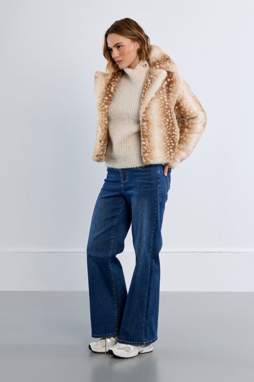 Chaqueta con cuello y solapa de peluche